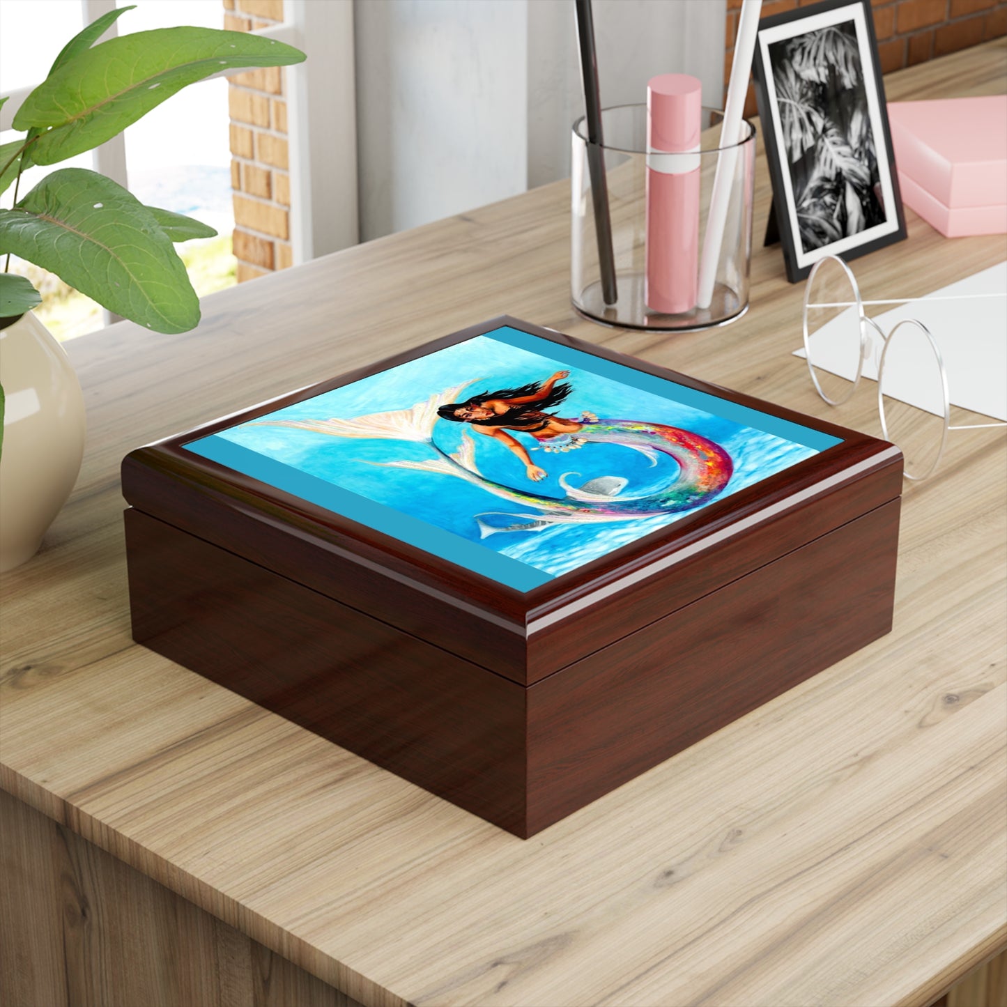 Queen Opal Jewelry Box